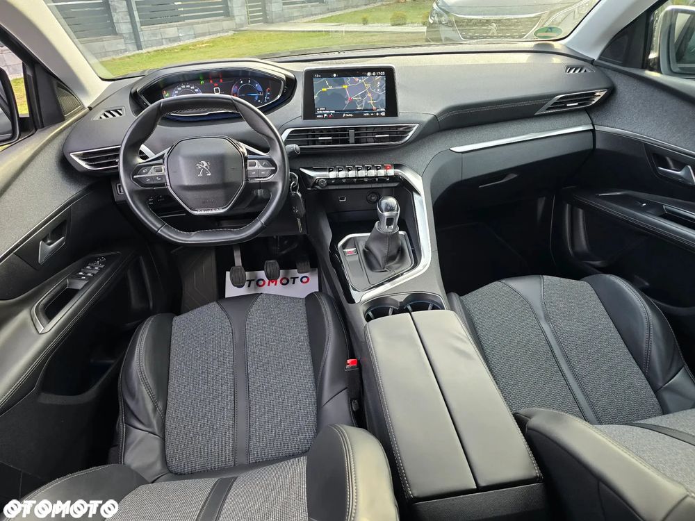 Peugeot 3008 2.0 BlueHDi Allure - 25