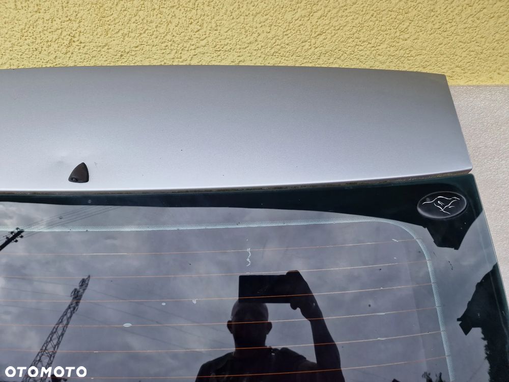 FORD MONDEO MK4 HB HATCHBACK 07- KLAPA TYLNA TYLNIA TYŁ SREBRNA , NR AUKCJI KL17 - 3