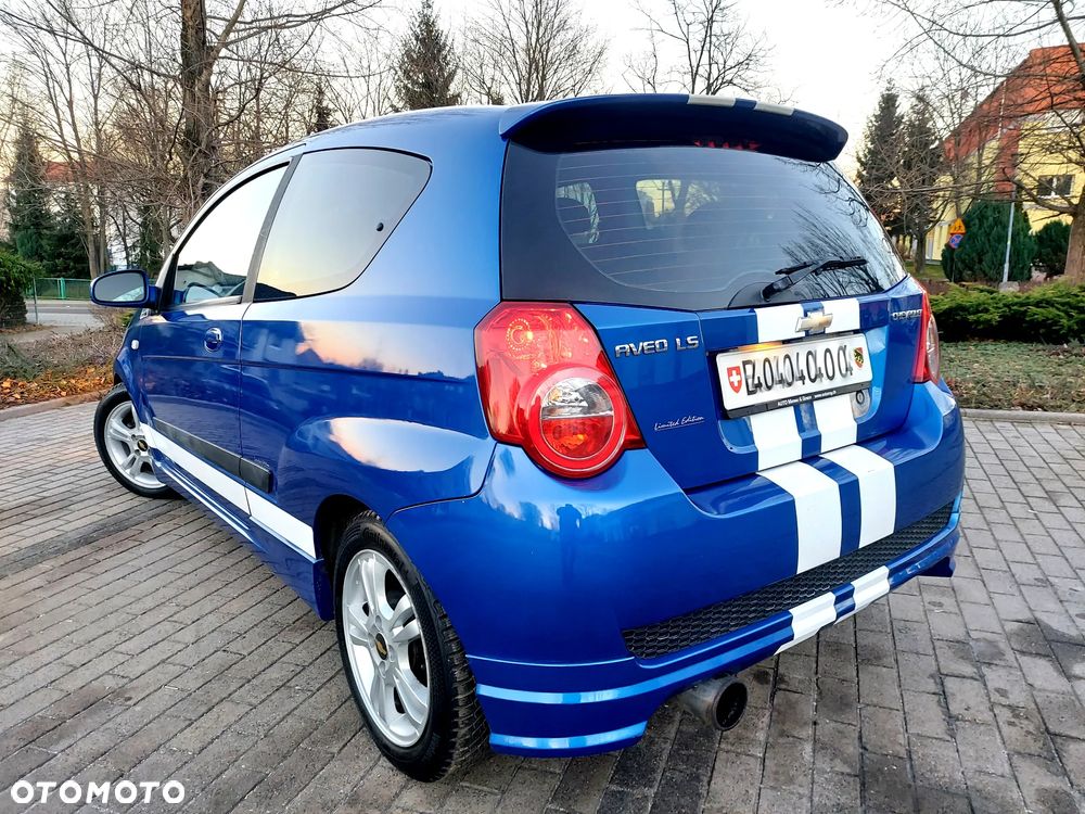 Chevrolet Aveo 1.4 16V LS - 14