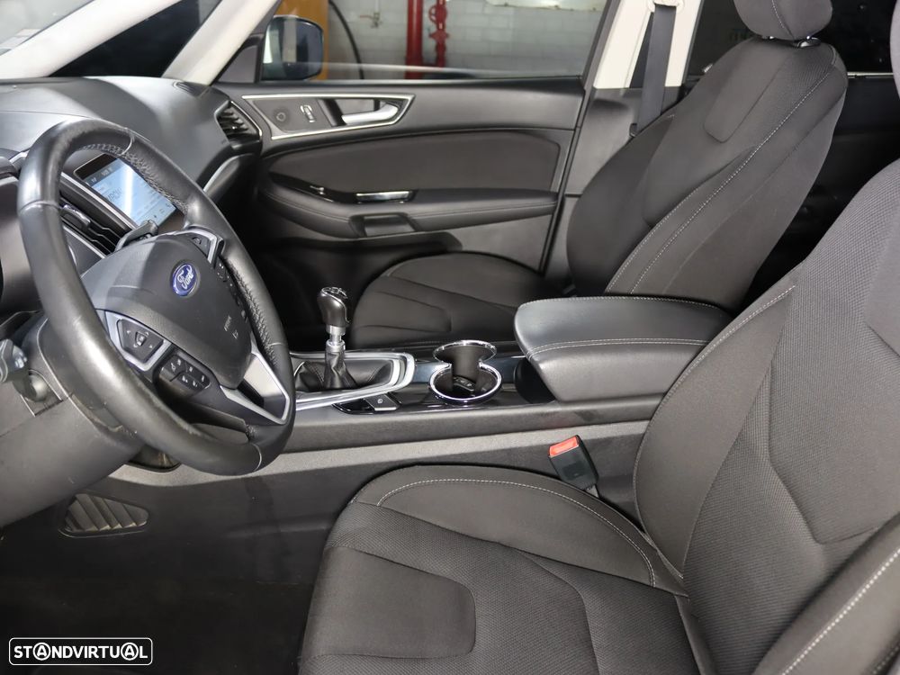 Ford S-Max 2.0 TDCi Titanium - 8