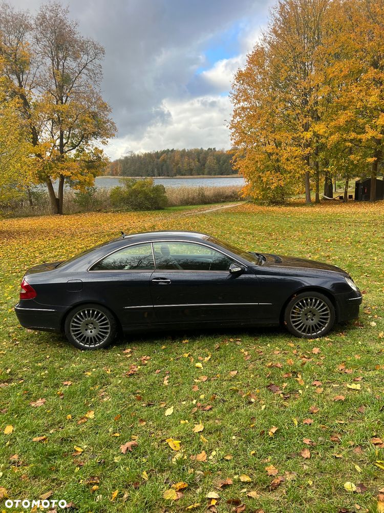 Mercedes-Benz CLK Coupe 320 CDI 7G-TRONIC Avantgarde - 3