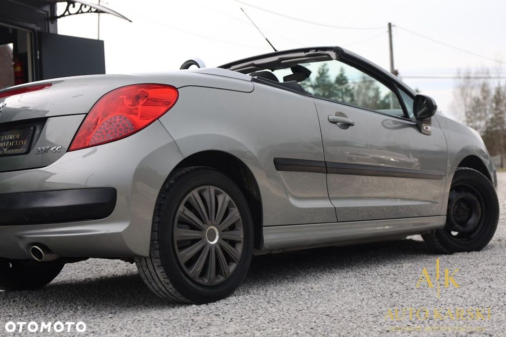 Peugeot 207 - 16