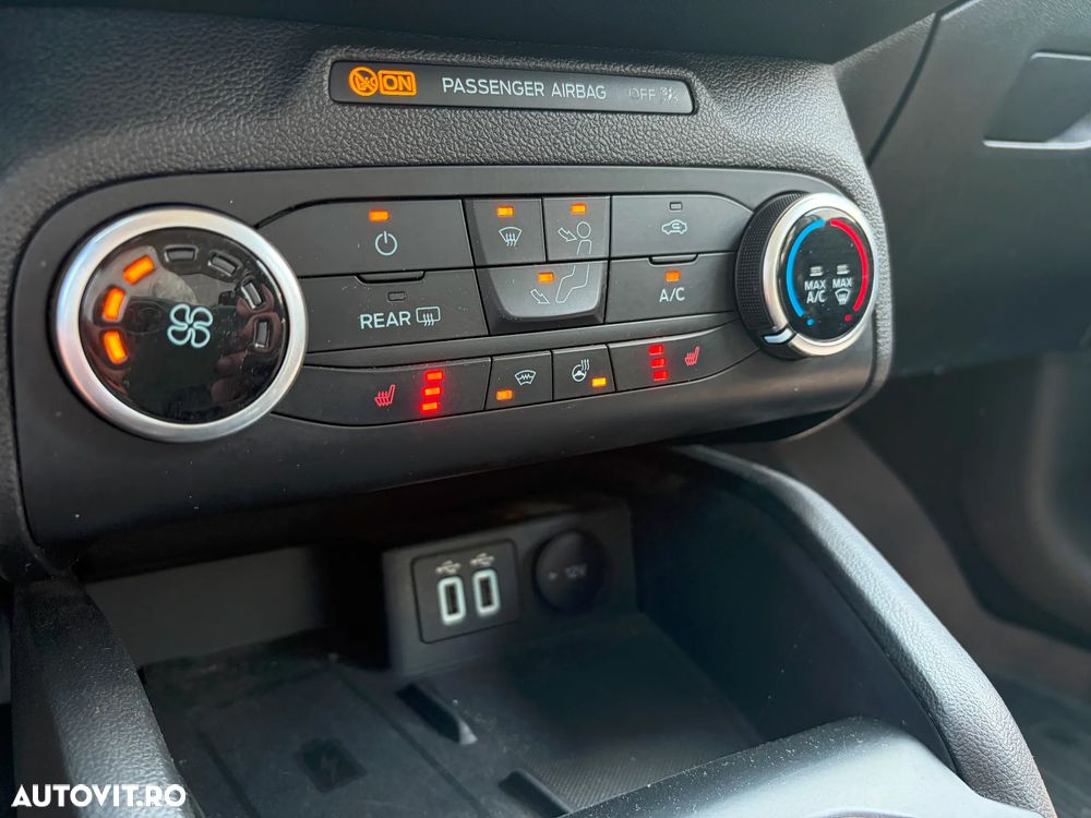 Ford Focus 1.0 EcoBoost Trend Edition - 25