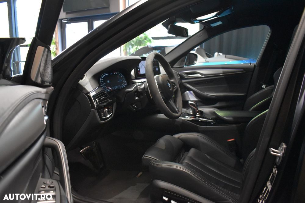 BMW M5 Competition - 34