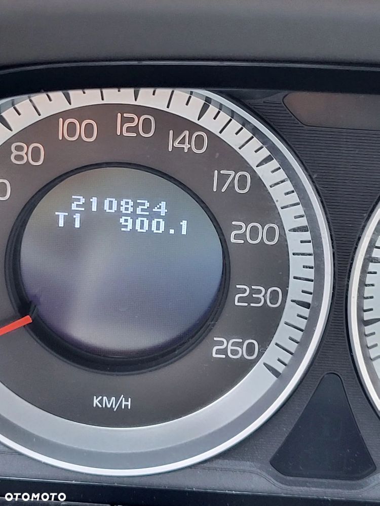 Volvo XC 60 D4 Geartronic Momentum - 8