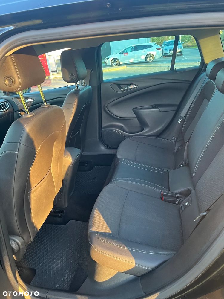 Opel Astra 1.4 Turbo Start/Stop Innovation - 24