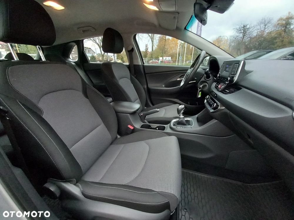 Hyundai i30 1.5 DPI Modern - 14