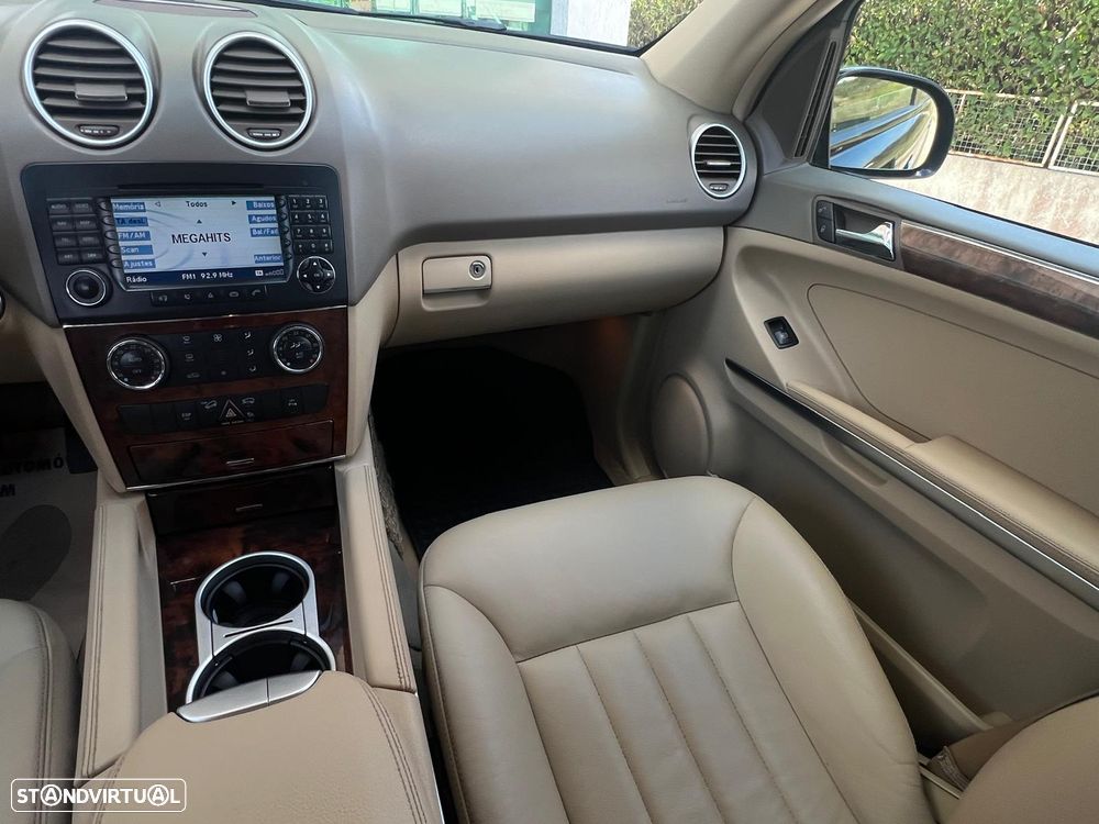 Mercedes-Benz ML 320 CDI - 41