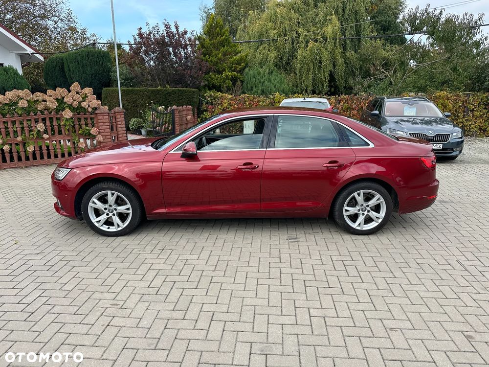 Audi A4 Limousine - 5