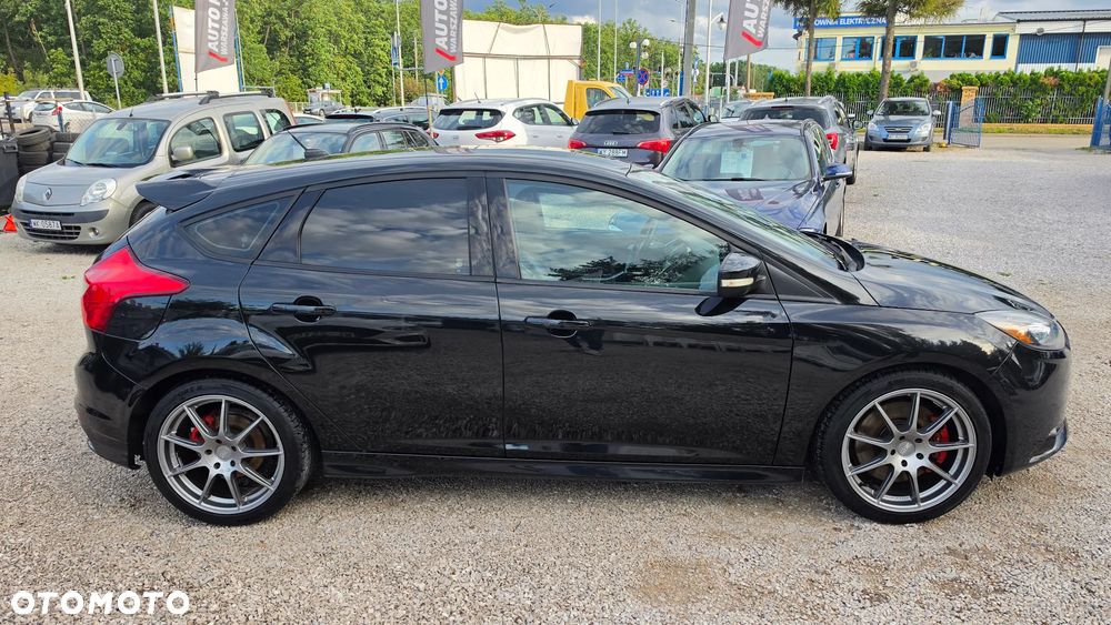 Ford Focus 2.0 EcoBoost ST mit Leder-Exclusiv-Paket - 10