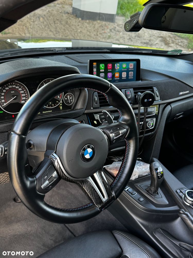 BMW Seria 3 330d M Sport - 6