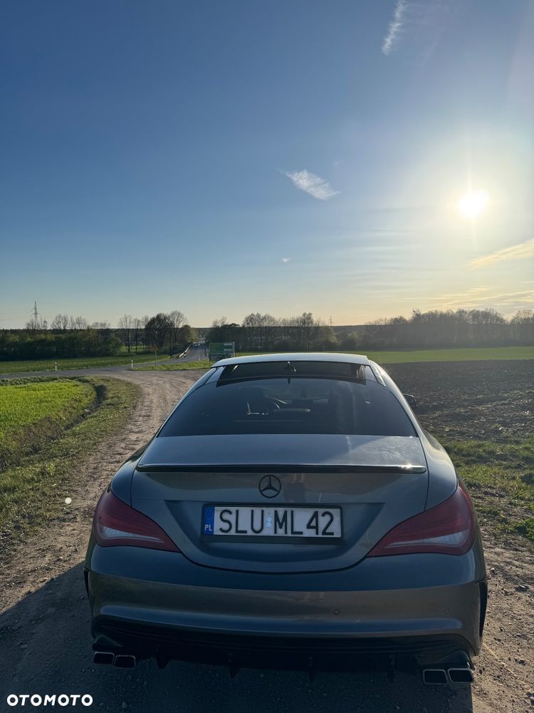 Mercedes-Benz CLA 220 d 7G-DCT AMG Line - 3