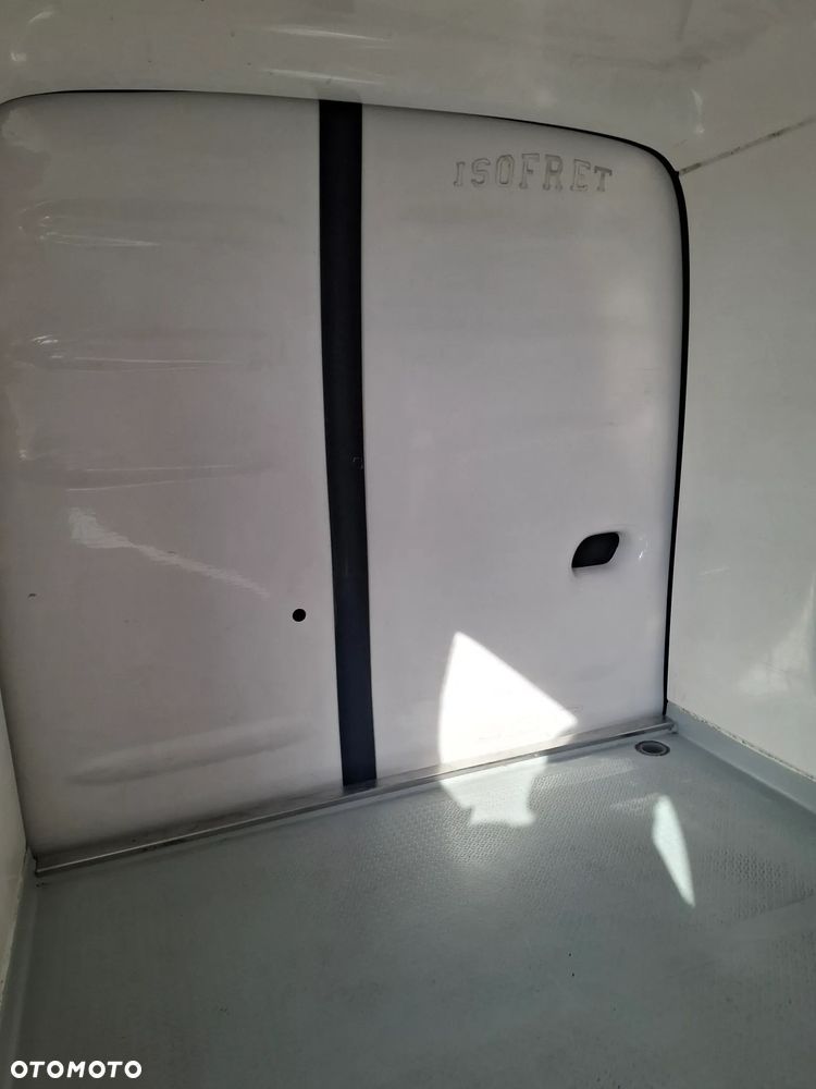 Peugeot Partner - 11