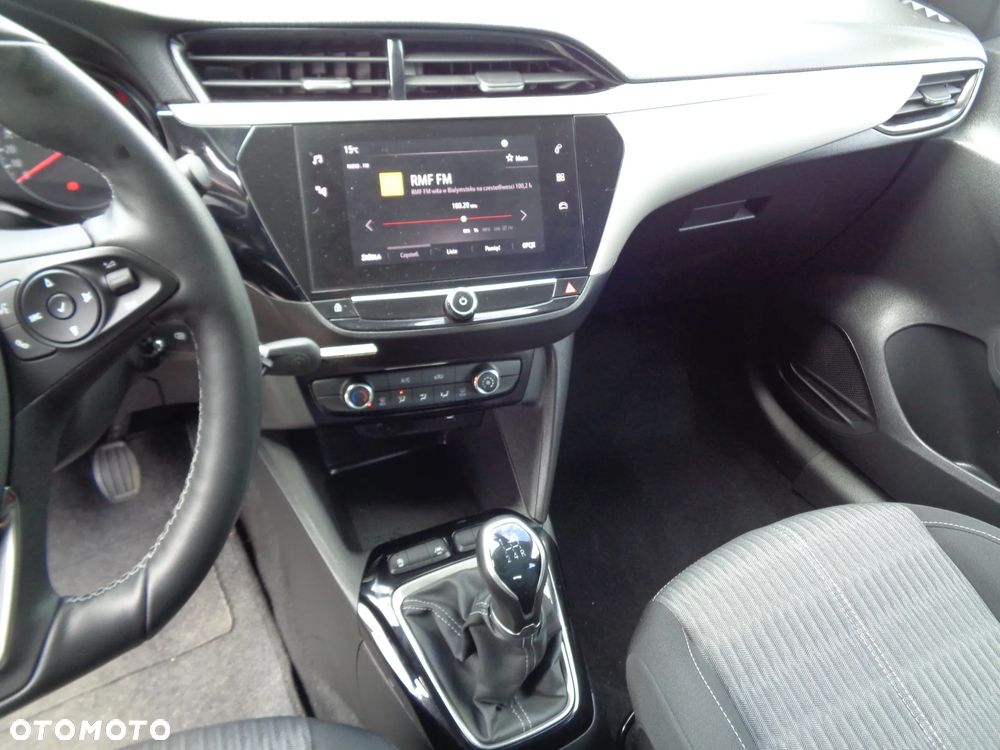 Opel Corsa 1.2 Business S&S - 11