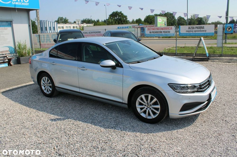 Volkswagen Passat 2022 photo 5