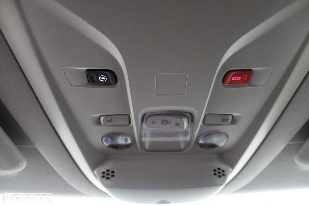 Peugeot Partner Premium - 23