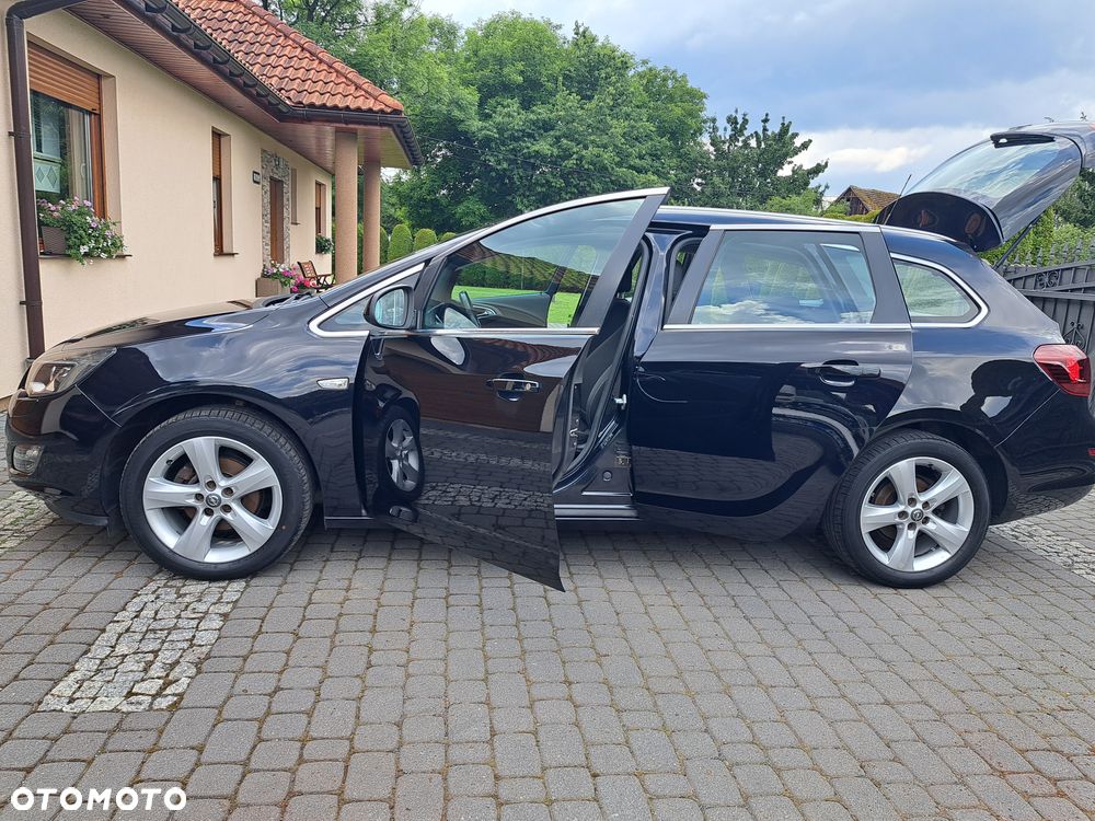 Opel Astra 1.4 Turbo Edition Sport - 29
