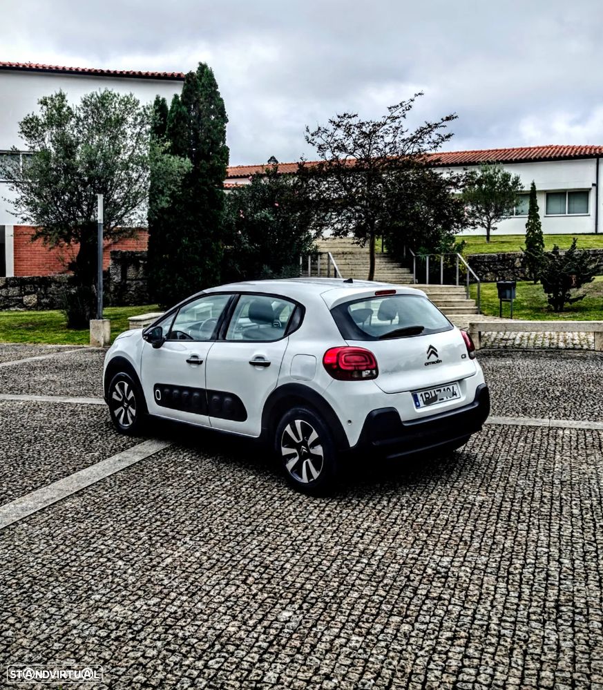 Citroën C3 1.2 PureTech Shine Pack - 24