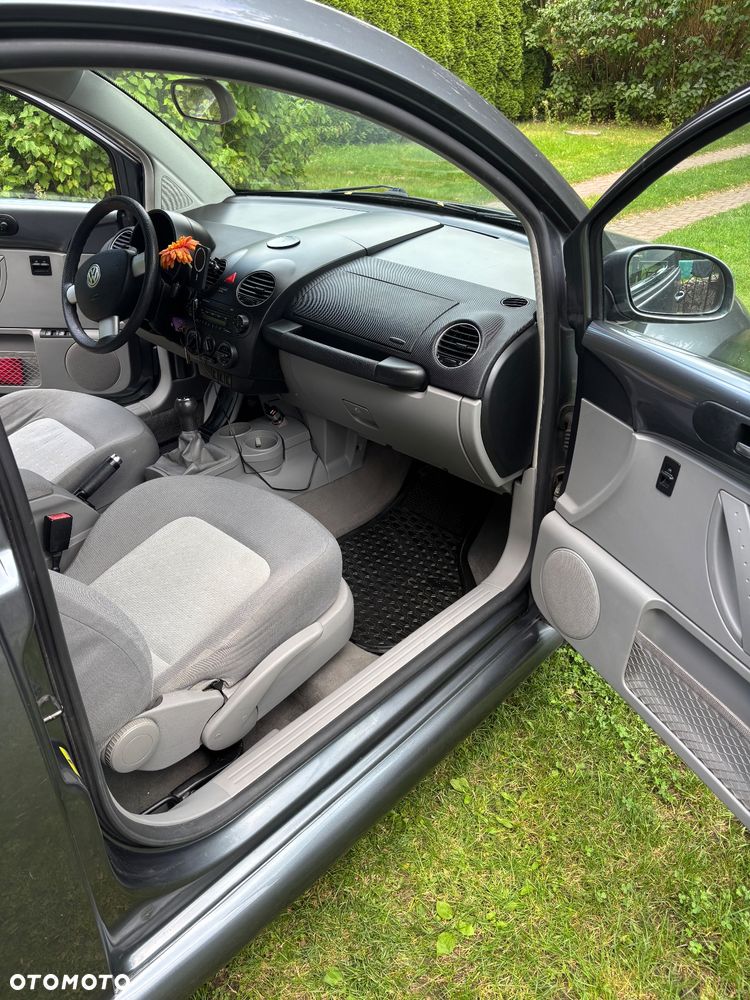 Volkswagen New Beetle 1.9 TDI - 10