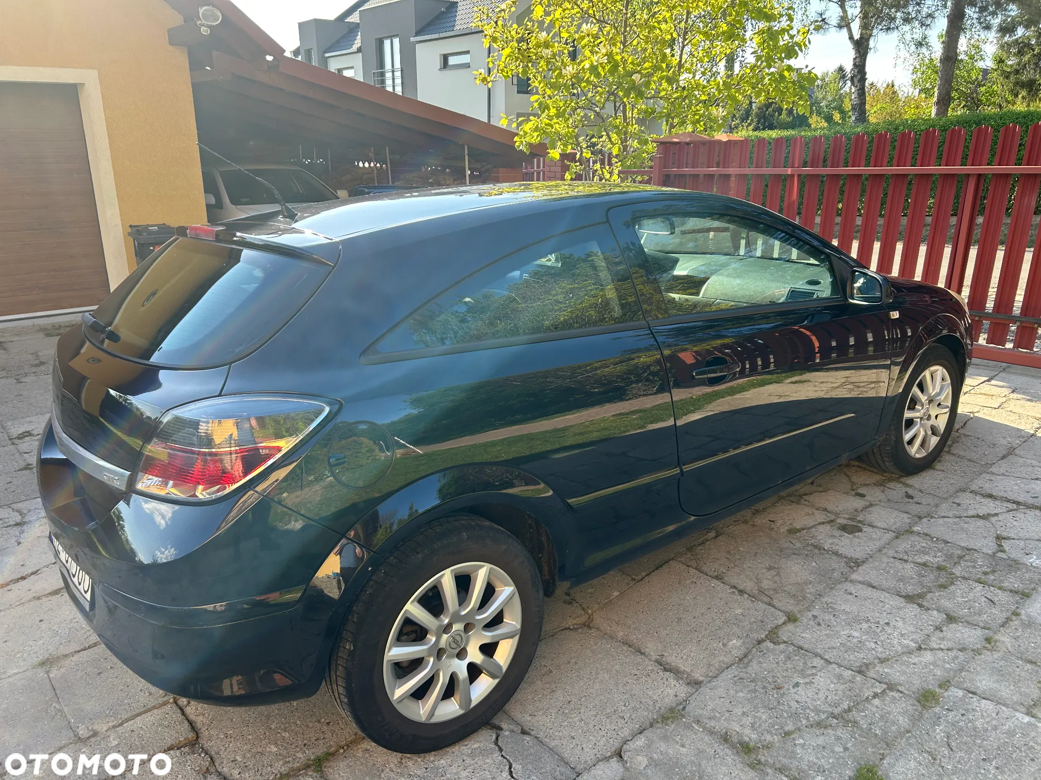 Opel Astra III GTC 1.6 Enjoy - 6