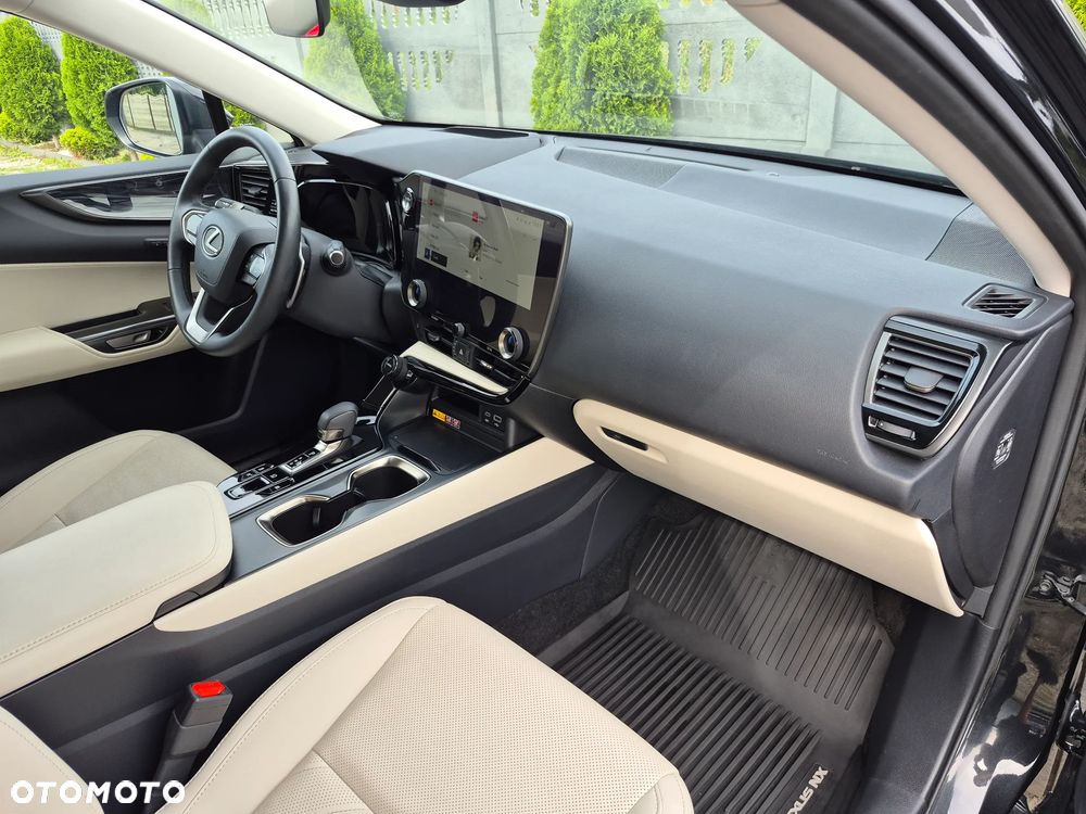 Lexus NX 350h Prestige AWD - 17