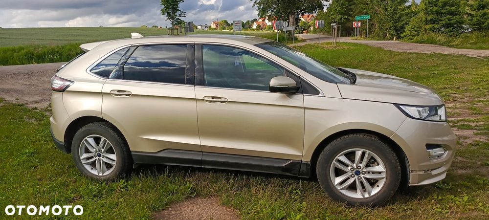 Ford Edge - 5
