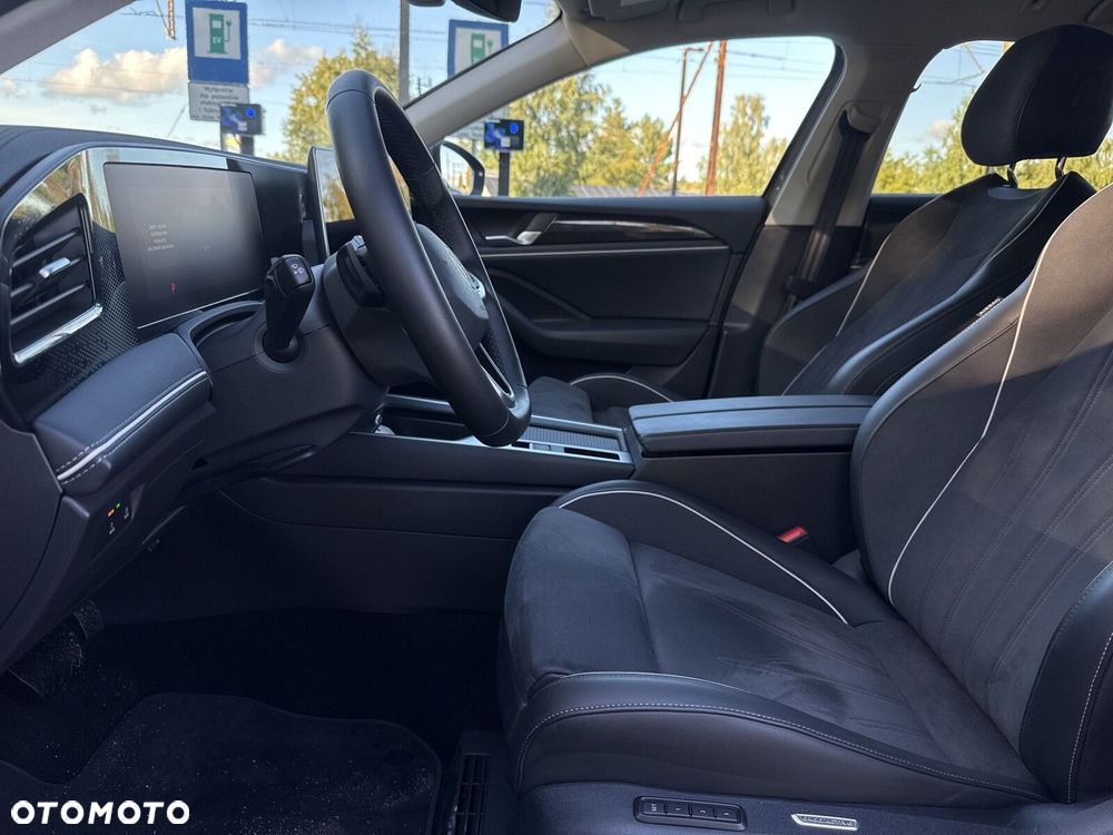 Volkswagen Passat Variant 1.5 TSI ACT mHEV Business DSG - 12