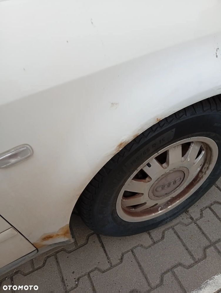 Audi A6 Limousine 2.4 - 6