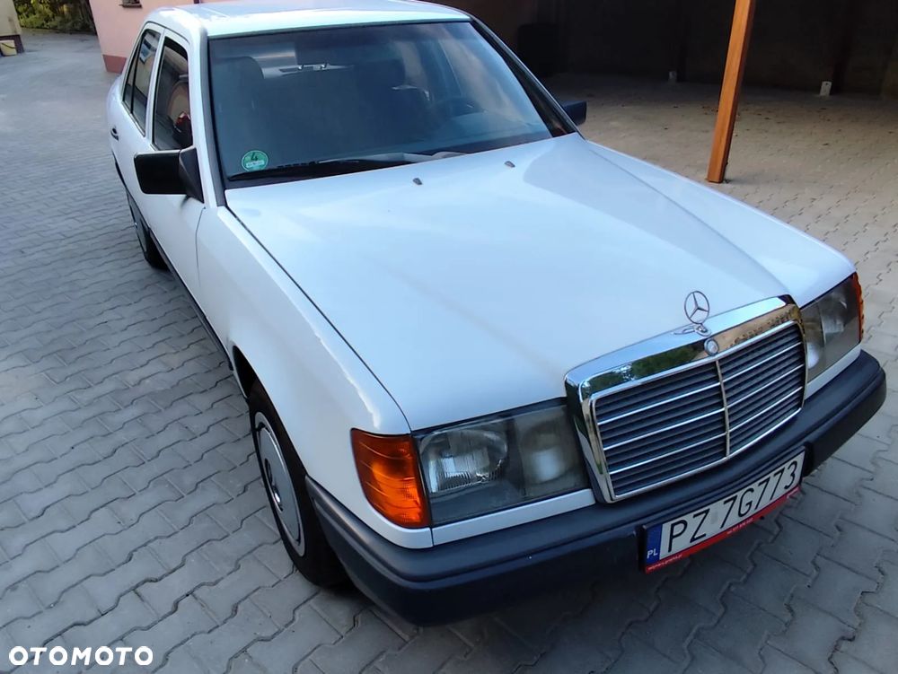 Mercedes-Benz W124 (1984-1993) - 1