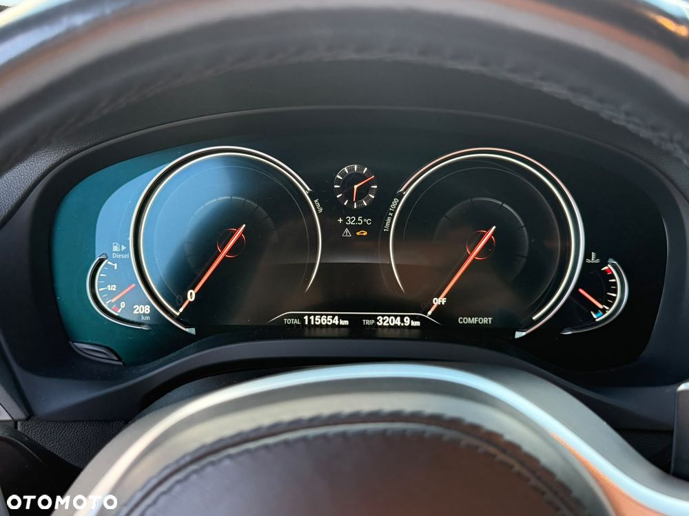 BMW X3 xDrive20d - 24