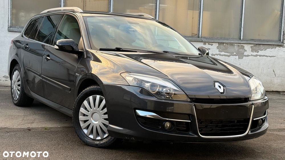 Renault Laguna 2.0 dCi Bose Edition - 1