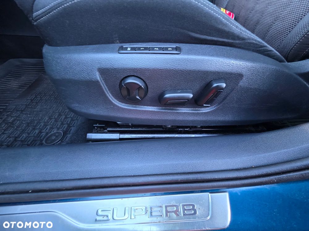 Skoda Superb 1.4 TSI Plug-In Hybrid Style DSG - 31