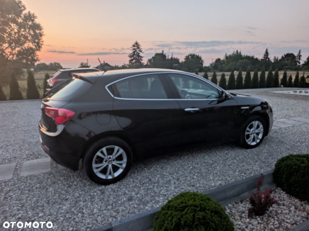 Alfa Romeo Giulietta - 3