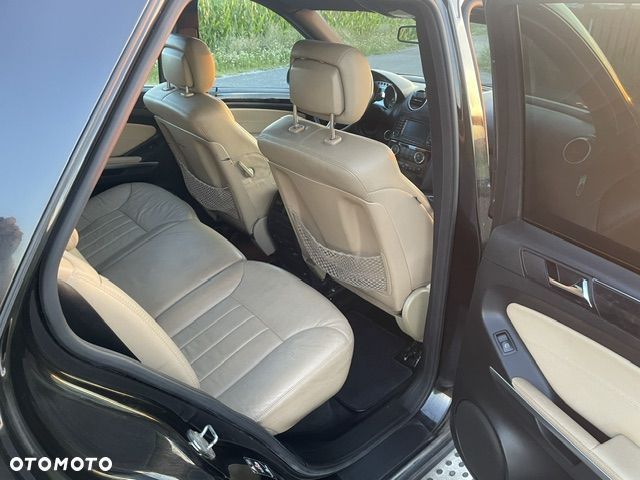 Mercedes-Benz ML 320 CDI 4Matic 7G-TRONIC Edition 10 - 8