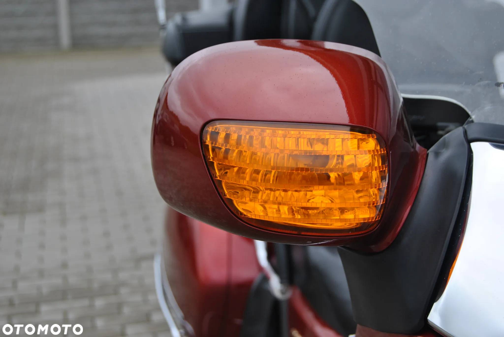 Honda GL - 24