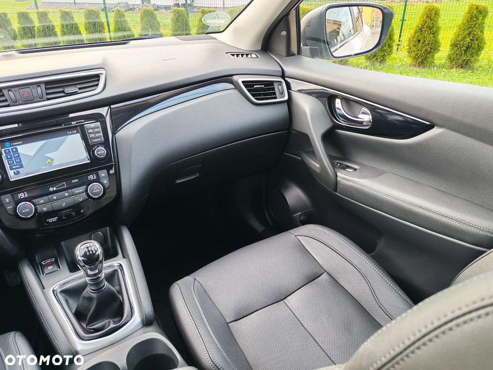 Nissan Qashqai 1.5 dCi Visia EU6 - 18