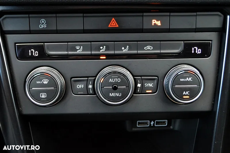 Volkswagen T-ROC 1.0 TSI Design - 13