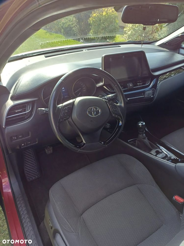 Toyota C-HR 1.2 T Active - 5
