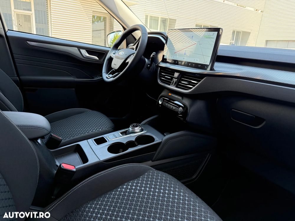 Ford Kuga 1.5 EcoBoost A8 FWD Titanium - 8