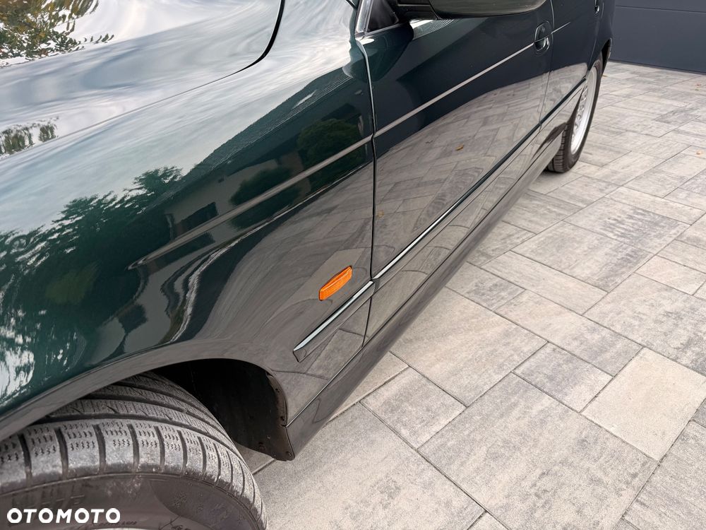 BMW Seria 5 - 16