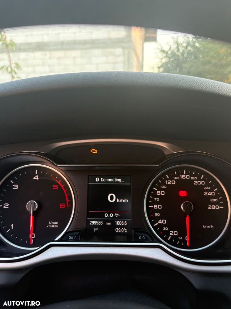 Audi A4 Avant 2.0 TDI Multitronic - 5