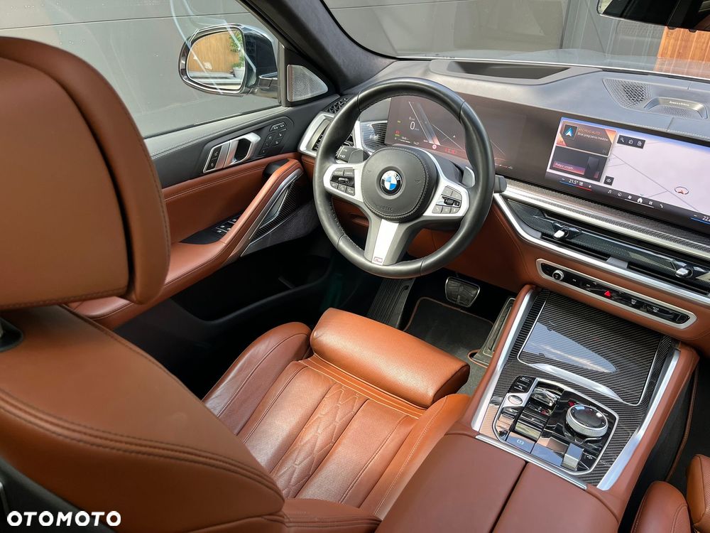 BMW X6M - 38