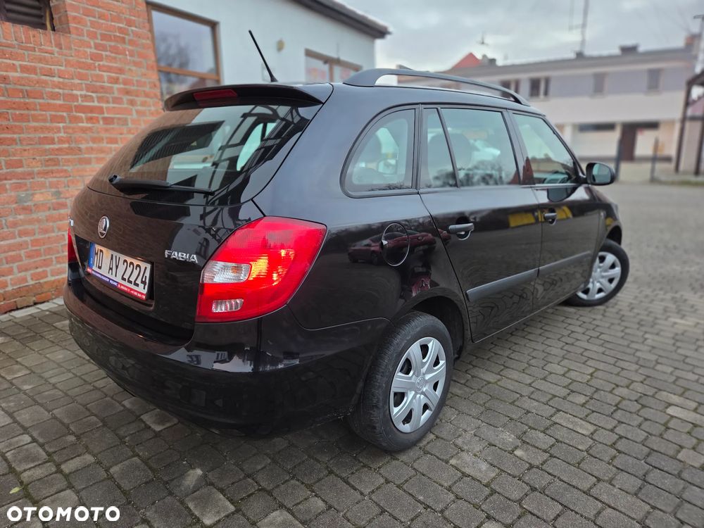 Skoda Fabia 1.2 TSI Ambiente - 7