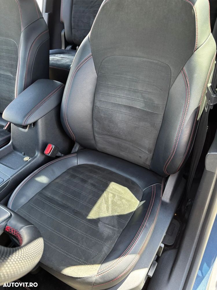 Ford Kuga 2.5 Duratec PHEV ST Line X - 11