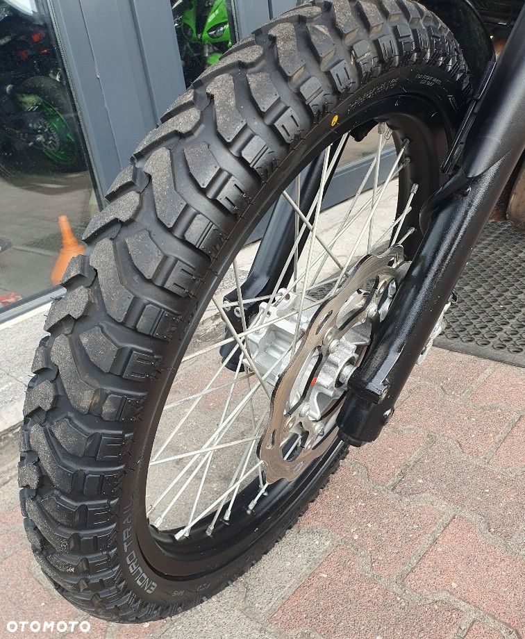 Yamaha XT - 4