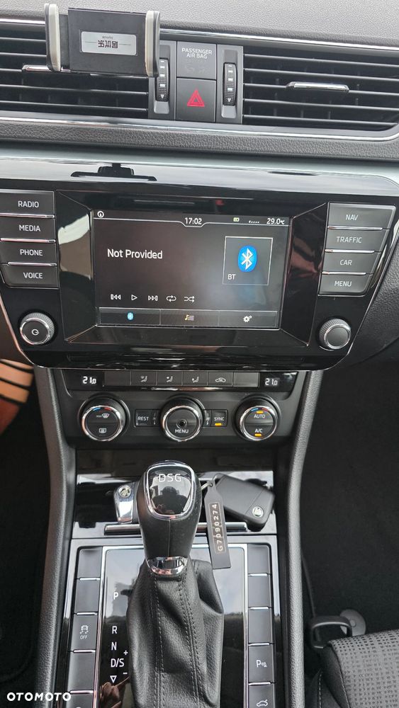 Skoda Superb 2.0 TDI Style DSG - 34