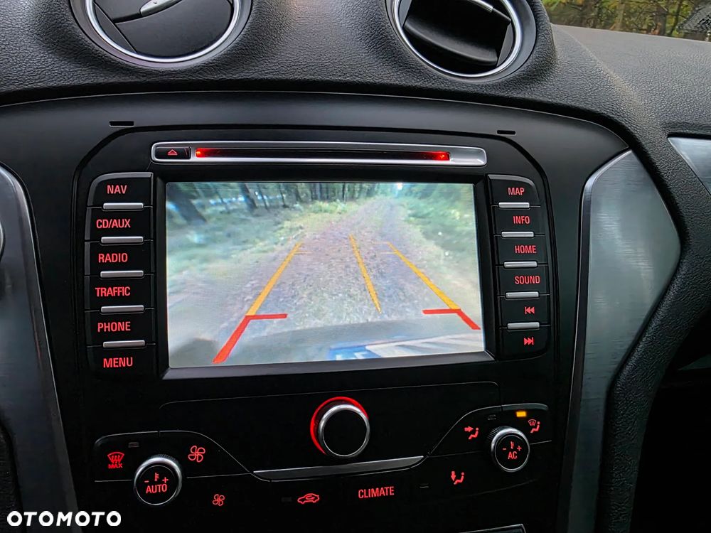 Ford Mondeo 2.0 T Titanium S - 10