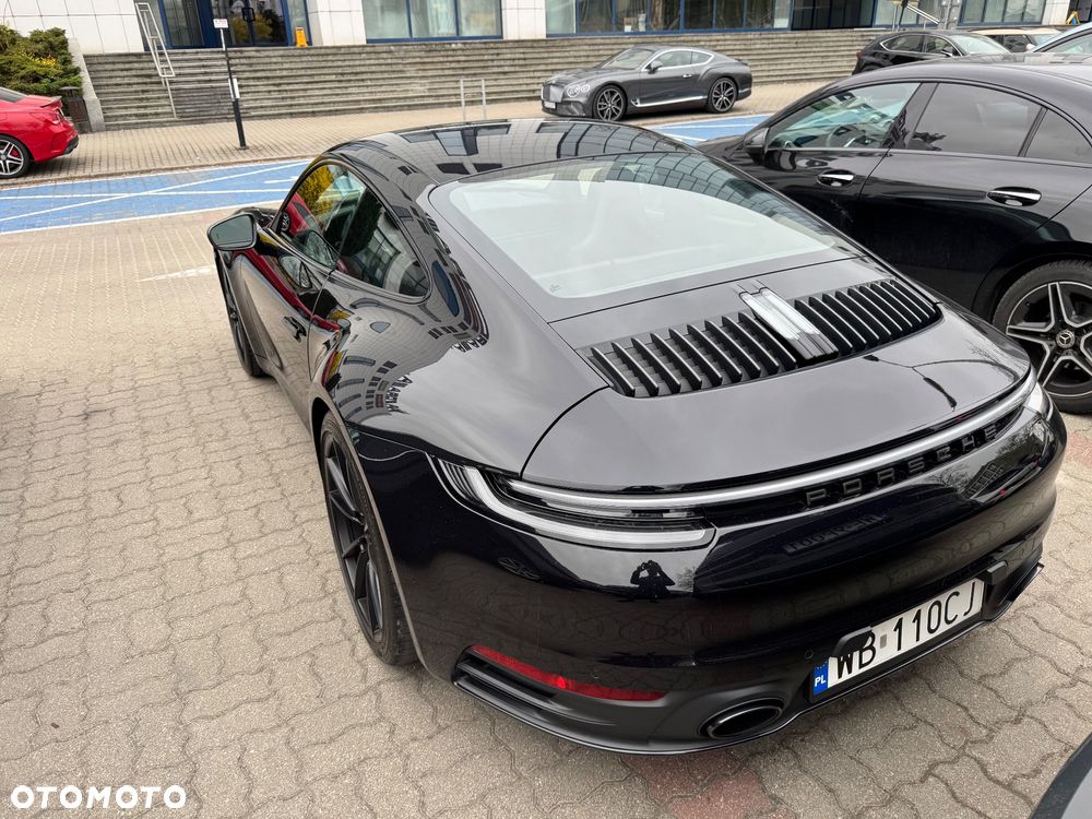 Porsche 911 Carrera T PDK - 29