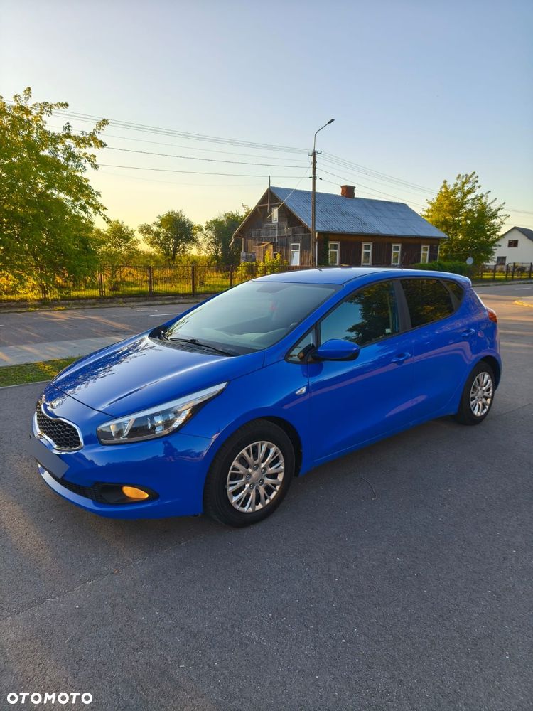 Kia Ceed 1.4 CRDi S - 1