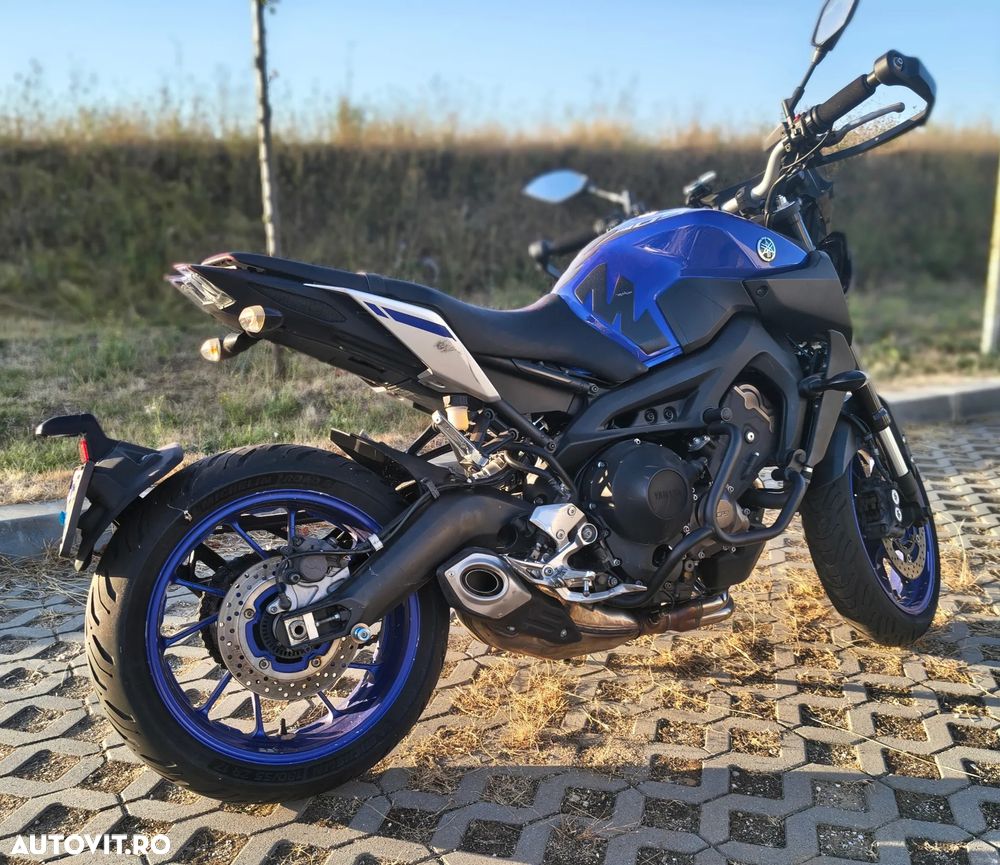 Yamaha MT-09 - 5